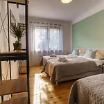 Διαμέρισμα Immostay Mit Garten & Free Parking