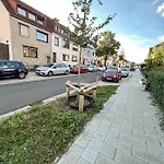 Immostay Mit Garten & Free Parking Διαμέρισμα