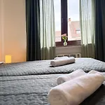 Apartamento Immostay Mit Garten & Free Parking