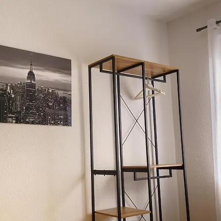 Apartment Immostay Mit Garten & Free Parking