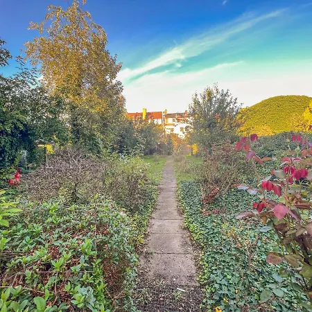 Apartment Immostay Mit Garten&free Parking