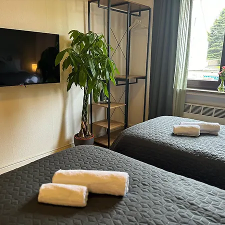 Immostay Mit Garten & Free Parking Apartamento *