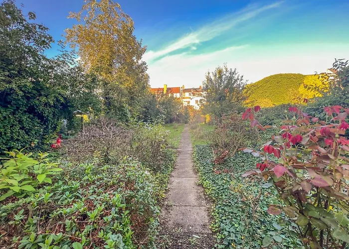 公寓 Immostay Mit Garten & Free Parking