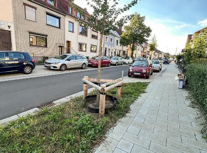 Immostay Mit Garten & Free Parking 公寓