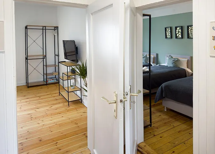 Immostay Mit Garten & Free Parking