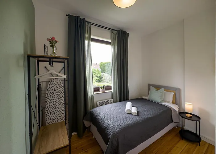 公寓 Immostay Mit Garten & Free Parking *