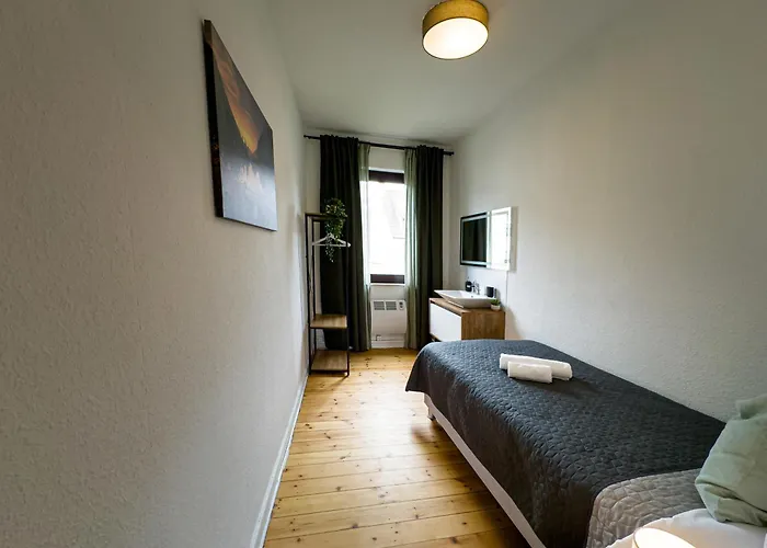 Immostay Mit Garten & Free Parking 公寓 *