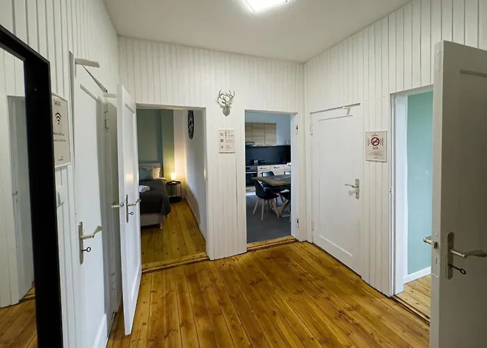 Immostay Mit Garten & Free Parking *